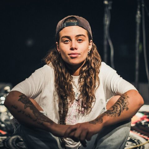 An Afternoon with Tash Sultana! - Noosa Tropicana